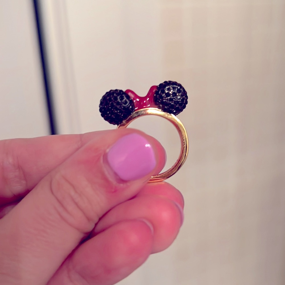 Kate spade Minnie Mouse ring—EUC